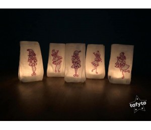 Stickserie - Line Art Weihnachtselfe